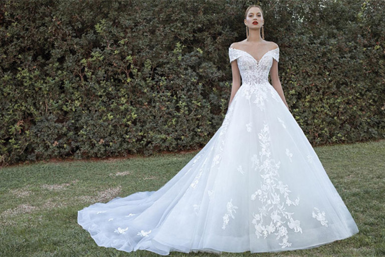 A KESİM GELİNLİK MODELİ